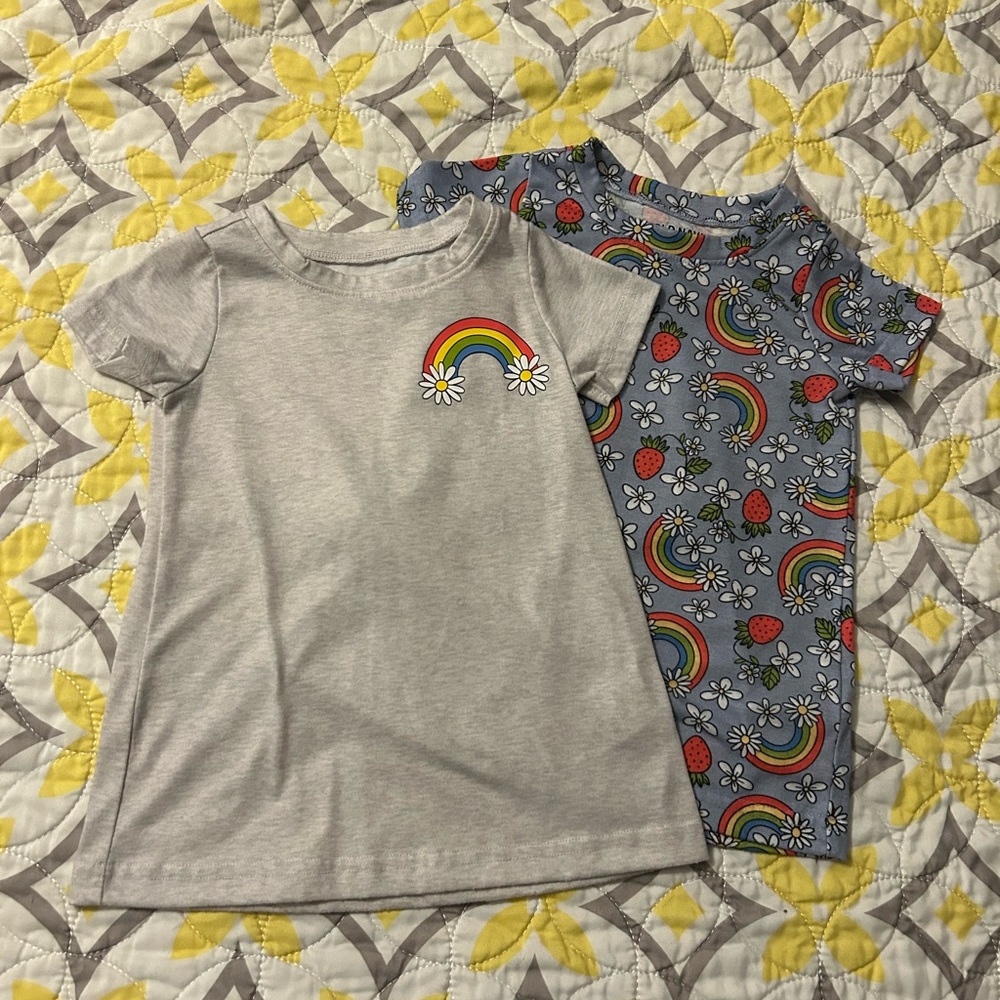 Pair of Old Navy Nightgowns 6-12 mo